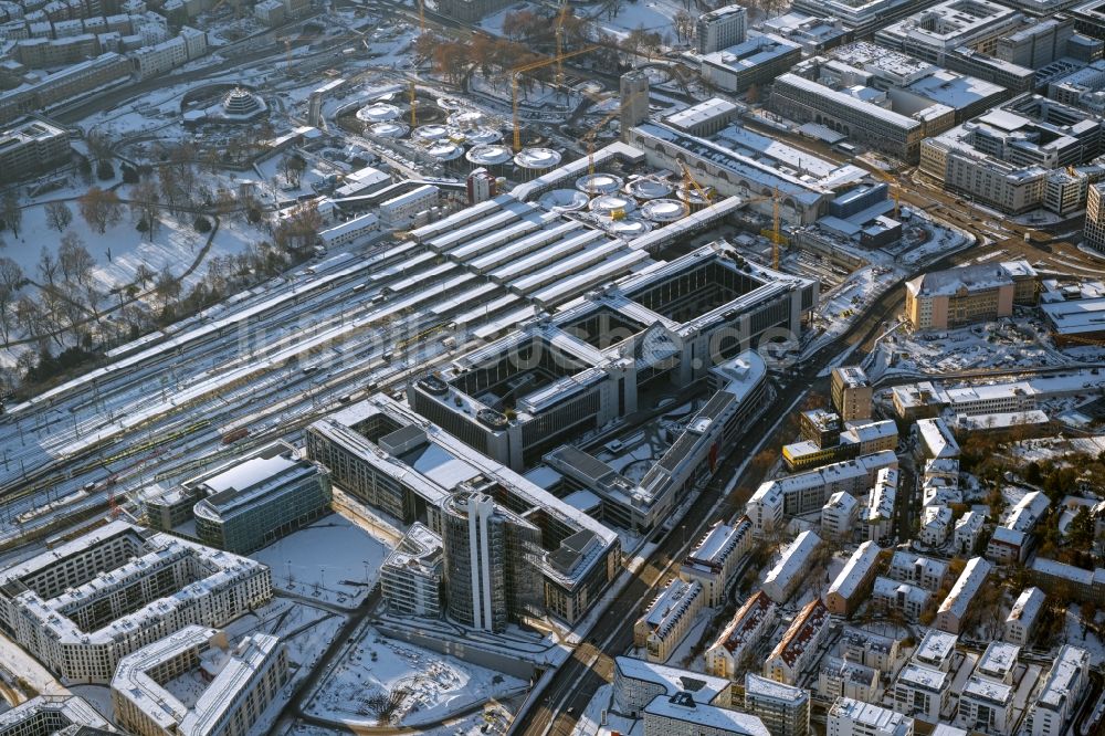 Stuttgart aus der Vogelperspektive: Winterluftbild Bauarbeiten Stuttgart 21 am Hauptbahnhof in Stuttgart im Bundesland Baden-Württemberg