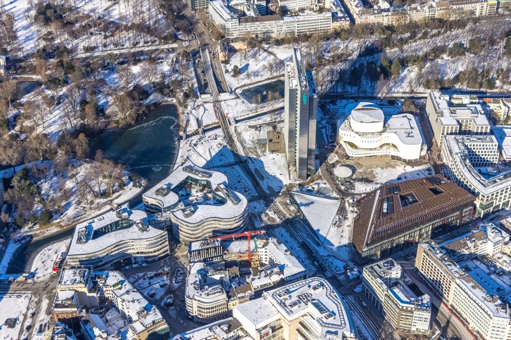 Luftbild Düsseldorf - Winterluftbild Baustelle Einkaufszentrum Ingenhoven-Tal in Düsseldorf im Bundesland Nordrhein-Westfalen, Deutschland