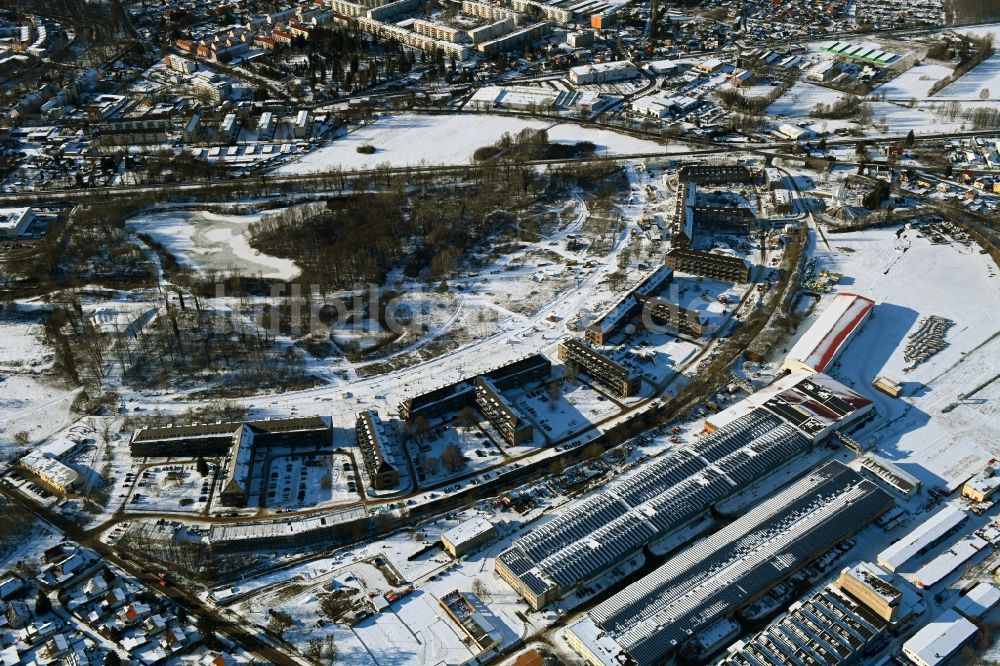 Luftbild Bernau - Winterluftbild Baustelle Kasernen- Gebäudekomplex Panke-Park - Pankebogen in Bernau im Bundesland Brandenburg, Deutschland