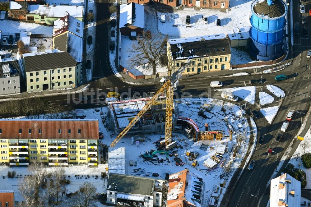 Luftbild Bernau - Winterluftbild Baustelle zum Neubau Bernauer Stadthotel in Bernau im Bundesland Brandenburg, Deutschland