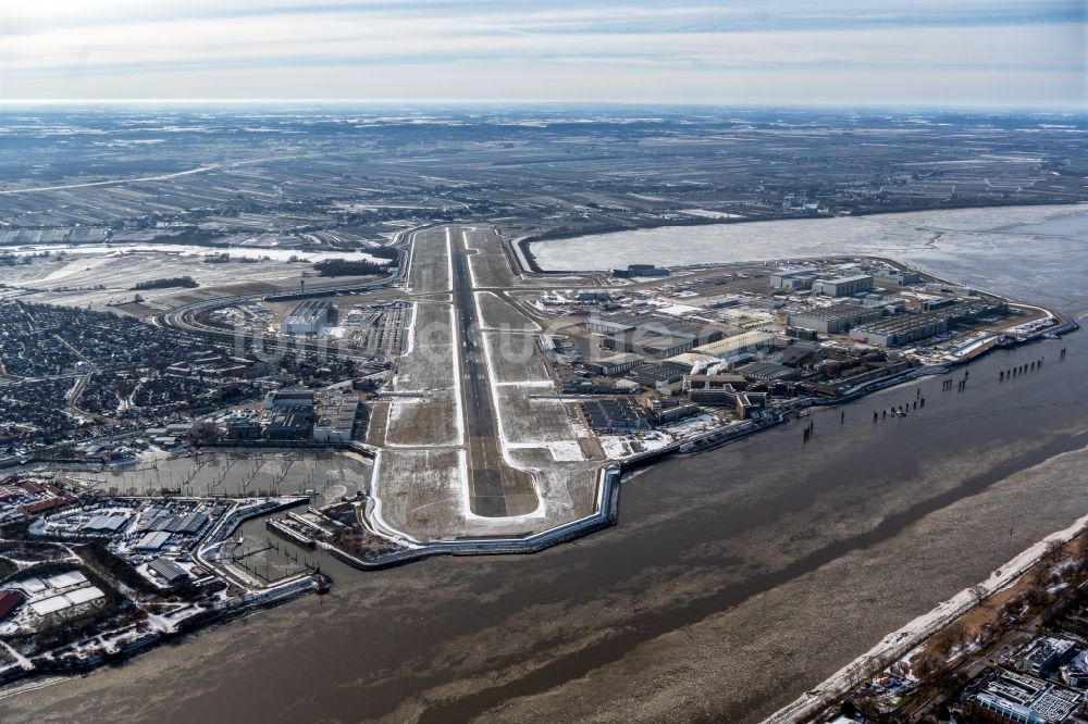 Luftaufnahme Hamburg - Winterluftbild Gelände des Flughafen der Airbus SE in Hamburg, Deutschland