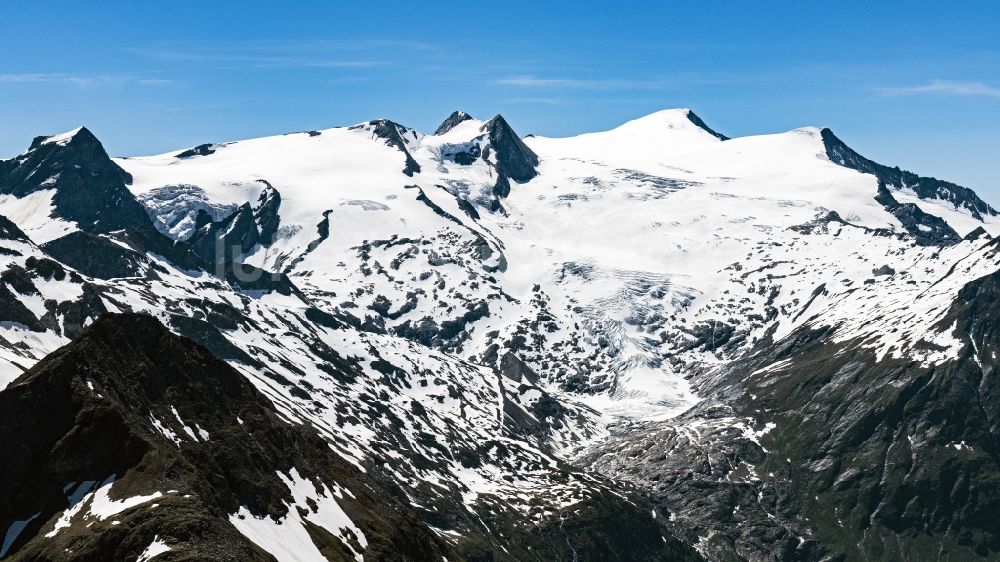 Luftaufnahme Mittersil - Winterluftbild Gipfel der Alpen in der Felsen- und Berglandschaft in Mittersil in Tirol, Österreich