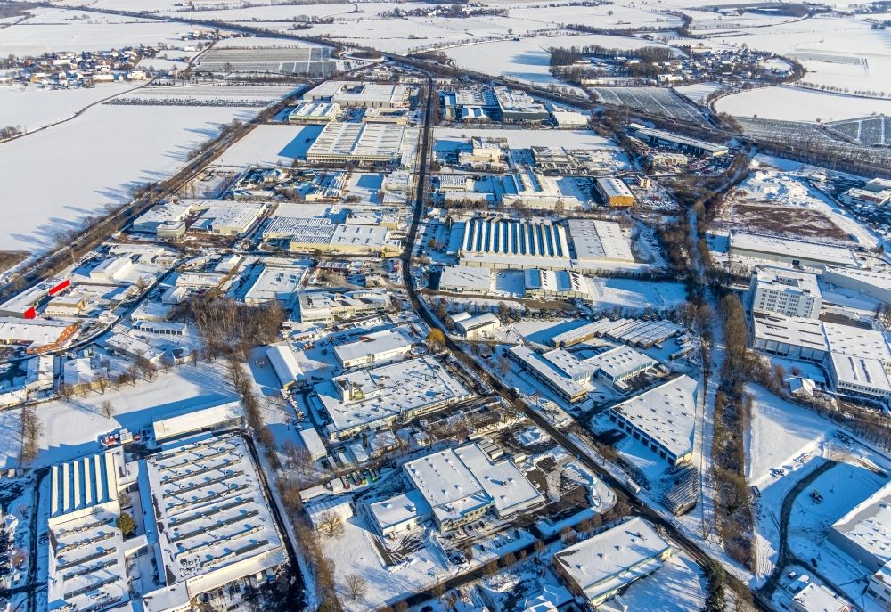 Luftbild Soest - Winterluftbild Industrie- und Gewerbegebiet in Soest im Bundesland Nordrhein-Westfalen, Deutschland