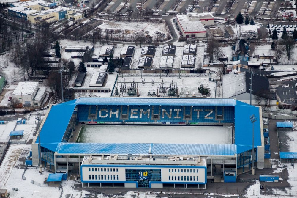 Chemnitz aus der Vogelperspektive: Winterluftbild Neubau der ARENA - CFC - Stadion in Chemnitz im Bundesland Sachsen
