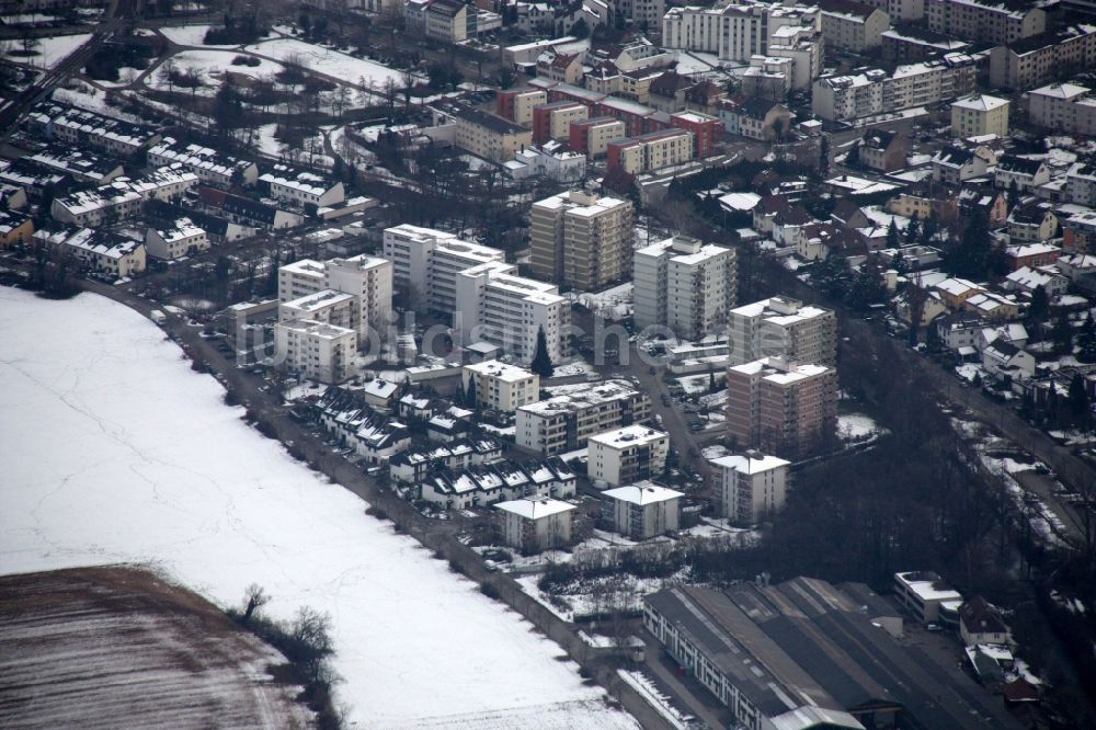 Luftaufnahme Ettlingen - Winterluftbild Ortsansicht in Ettlingen im Bundesland Baden-Württemberg