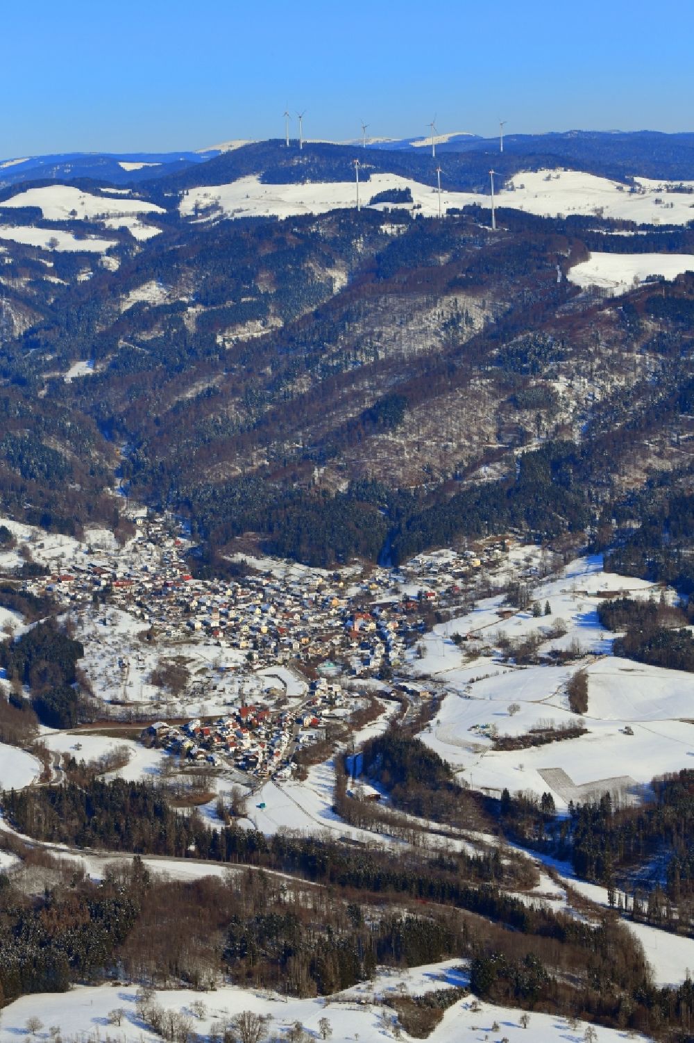 Luftaufnahme Hasel - Winterluftbild Ortsansicht von Hasel im Südschwarzwald im Bundesland Baden-Württemberg, Deutschland
