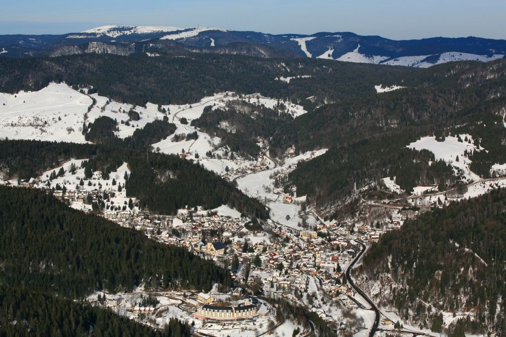 Luftaufnahme Todtmoos - Winterluftbild, Ortsansicht von Todtmoos im Bundesland Baden-Württemberg, Deutschland