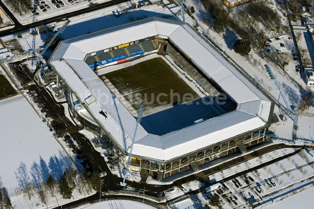 Luftaufnahme Rostock - Winterluftbild Ostseestadion (vormals DKB - Arena) im Ortsteil Hansaviertel in Rostock im Bundesland Mecklenburg-Vorpommern, Deutschland