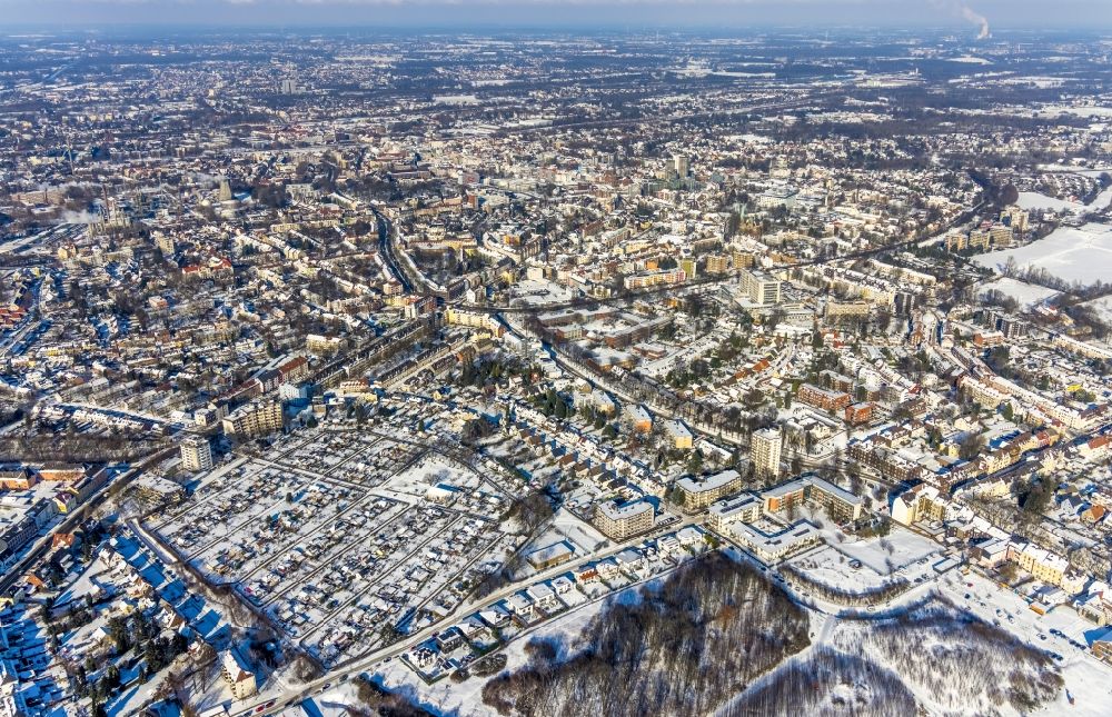 Luftaufnahme Herne - Winterluftbild Stadtansicht vom Innenstadtbereich in Herne im Bundesland Nordrhein-Westfalen, Deutschland
