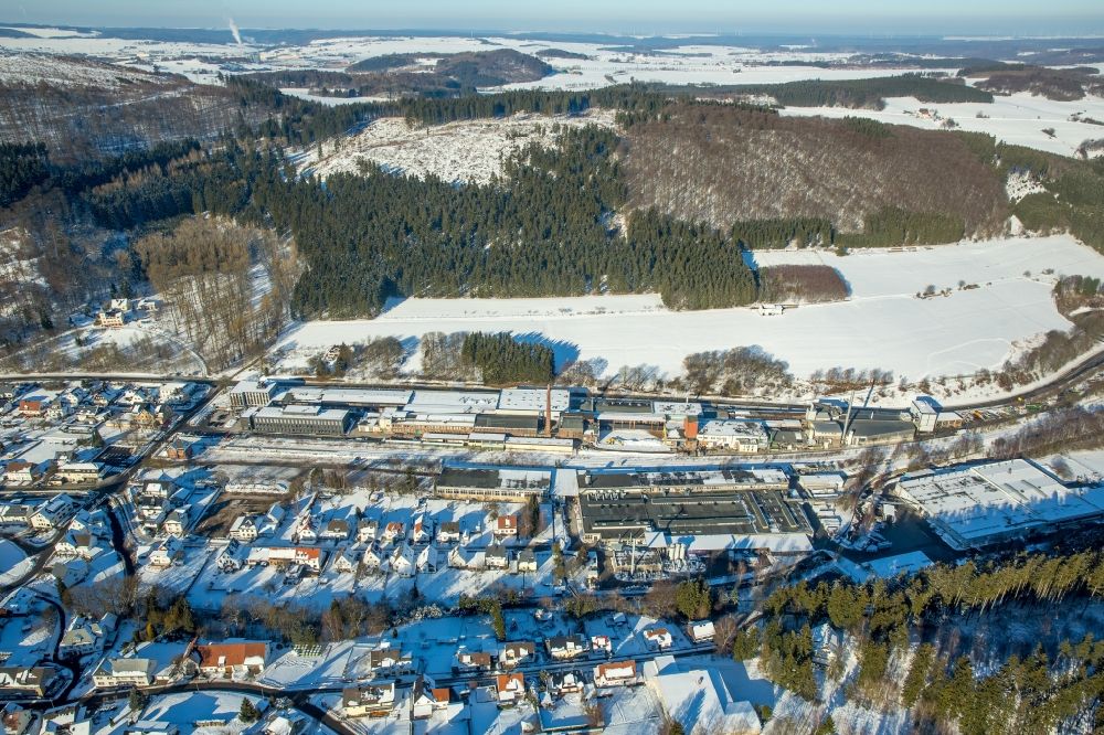 Luftbild Brilon - Winterluftbild Stadtansicht vom Innenstadtbereich im Ortsteil Hoppecke in Brilon im Bundesland Nordrhein-Westfalen