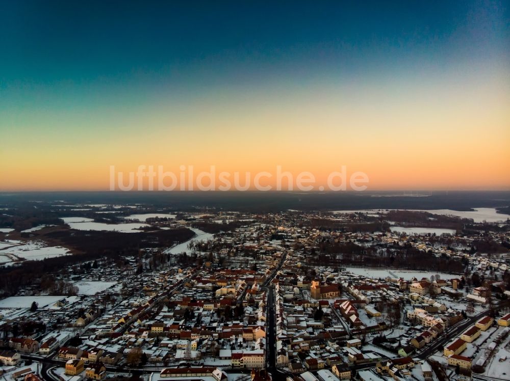 Luftbild Zehdenick - Winterluftbild Stadtansicht im Stadtgebiet in Zehdenick im Bundesland Brandenburg, Deutschland