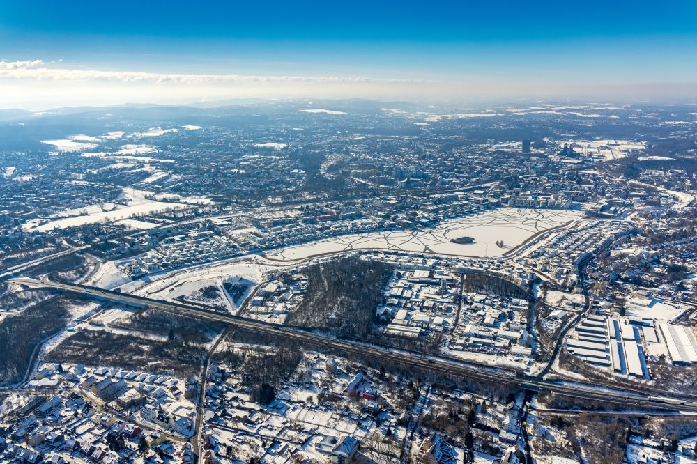 Luftaufnahme Dortmund - Winterluftbild Wohngebiete am Phoenix See in Dortmund im Bundesland Nordrhein-Westfalen