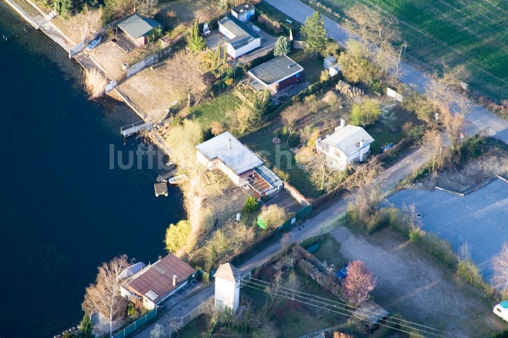 Luftaufnahme Altrip - Wochenendhäuser am See Blaue Adria in Altrip im Bundesland Rheinland-Pfalz