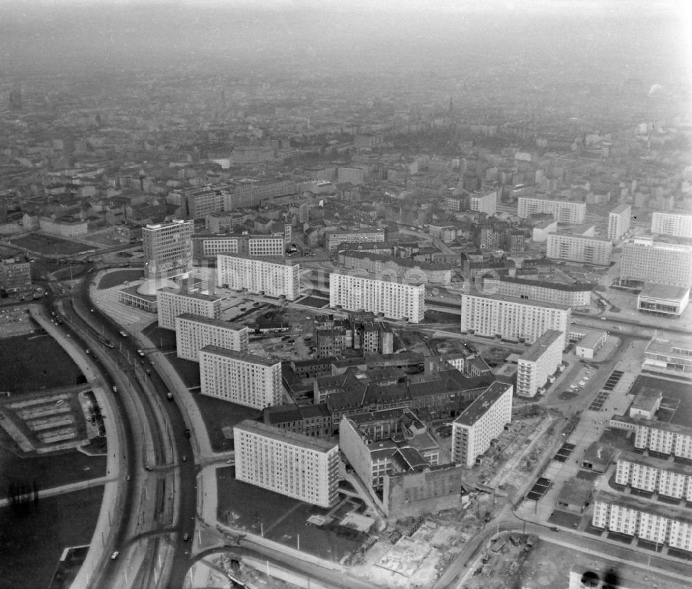 Luftbild Berlin - Wohngebiet an der Alexanderstraße im Ortsteil Mitte in Berlin, Deutschland
