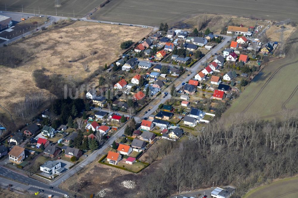 Luftaufnahme Ahrensfelde - Wohngebiet einer Einfamilienhaus- Siedlung Amselweg im Ortsteil Eiche in Ahrensfelde im Bundesland Brandenburg, Deutschland
