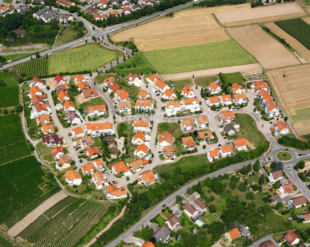 Dürrenzimmern von oben - Wohngebiet einer Einfamilienhaus- Siedlung in Dürrenzimmern im Bundesland Baden-Württemberg, Deutschland
