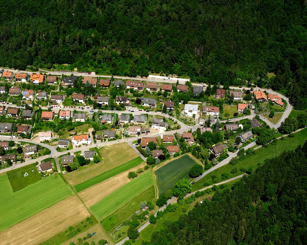 Emmingen aus der Vogelperspektive: Wohngebiet einer Einfamilienhaus- Siedlung in Emmingen im Bundesland Baden-Württemberg, Deutschland