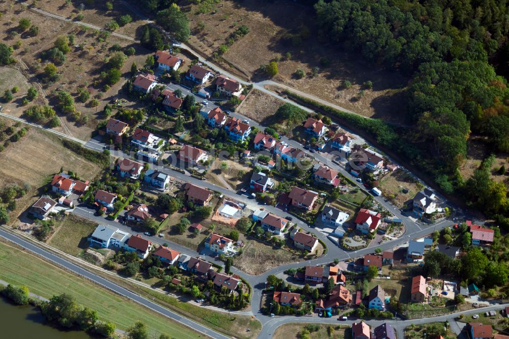 Luftbild Erlach - Wohngebiet einer Einfamilienhaus- Siedlung in Erlach im Bundesland Bayern, Deutschland