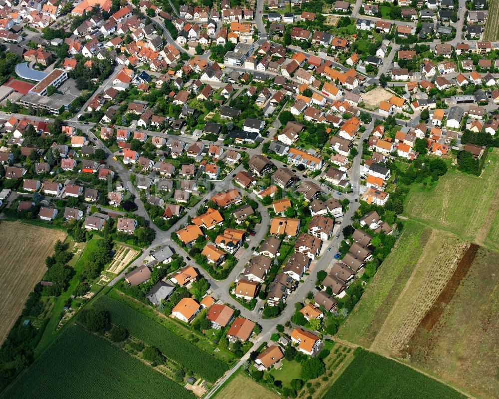 Flein von oben - Wohngebiet einer Einfamilienhaus- Siedlung in Flein im Bundesland Baden-Württemberg, Deutschland