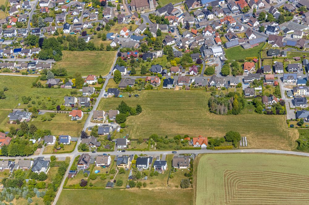 Garbeck von oben - Wohngebiet einer Einfamilienhaus- Siedlung in Garbeck im Bundesland Nordrhein-Westfalen, Deutschland