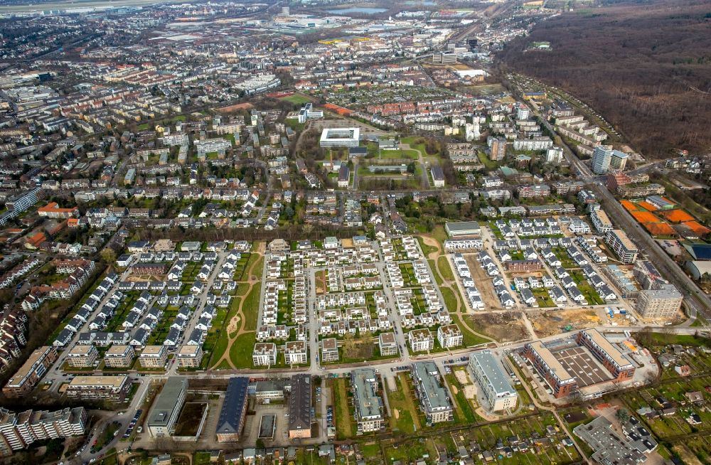 Luftaufnahme Düsseldorf - Wohngebiet einer Einfamilienhaus- Siedlung Gartenstadt Reitzenstein in Düsseldorf im Bundesland Nordrhein-Westfalen, Deutschland