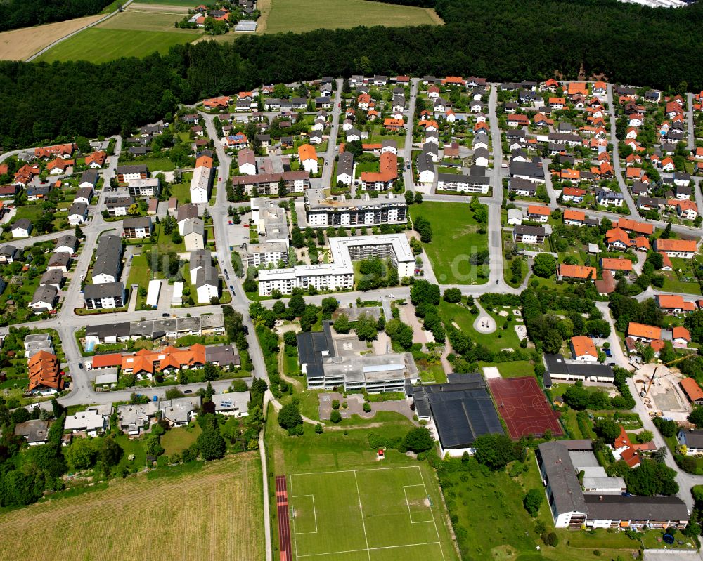 Luftaufnahme Gendorf - Wohngebiet einer Einfamilienhaus- Siedlung in Gendorf im Bundesland Bayern, Deutschland