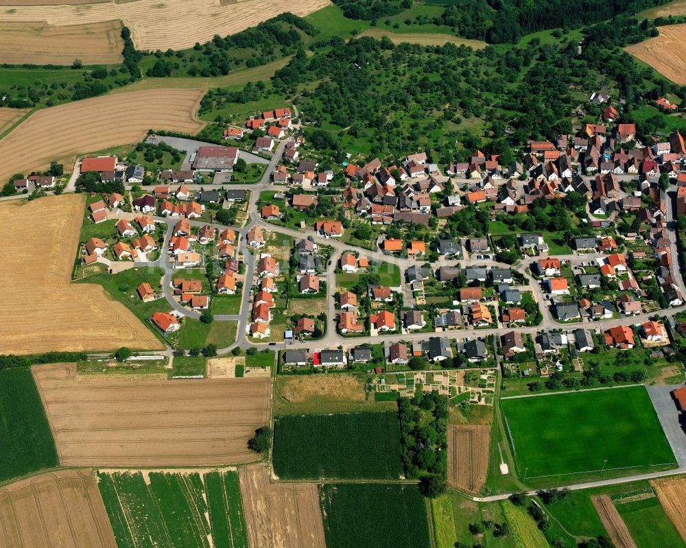 Gundelsheim von oben - Wohngebiet einer Einfamilienhaus- Siedlung in Gundelsheim im Bundesland Baden-Württemberg, Deutschland