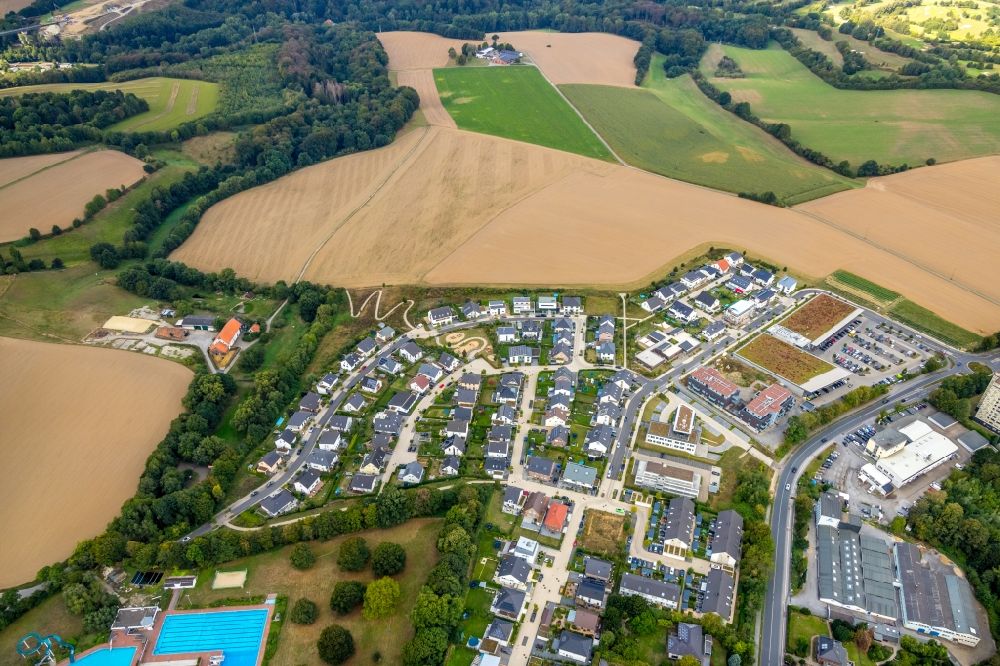 Luftbild Heiligenhaus - Wohngebiet einer Einfamilienhaus- Siedlung in Heiligenhaus im Bundesland Nordrhein-Westfalen, Deutschland