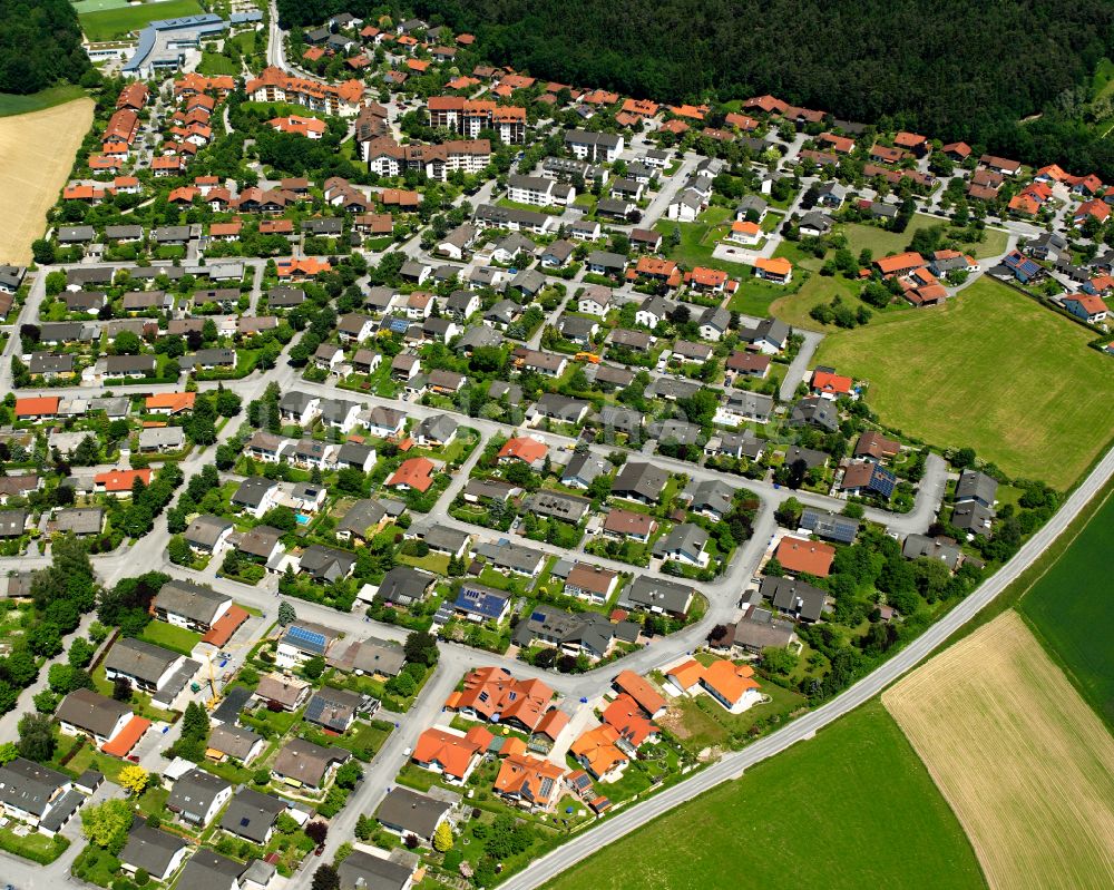 Luftbild Holzen - Wohngebiet einer Einfamilienhaus- Siedlung in Holzen im Bundesland Bayern, Deutschland