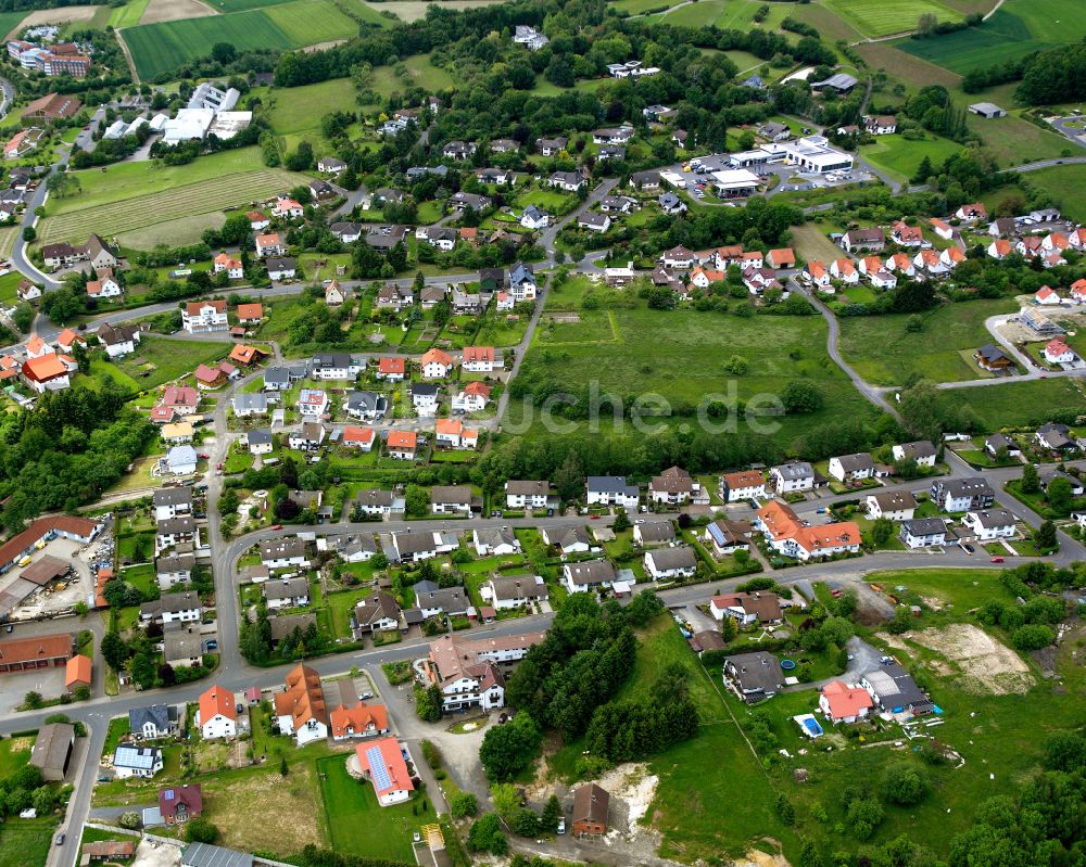 Luftbild Homberg (Ohm) - Wohngebiet einer Einfamilienhaus- Siedlung in Homberg (Ohm) im Bundesland Hessen, Deutschland