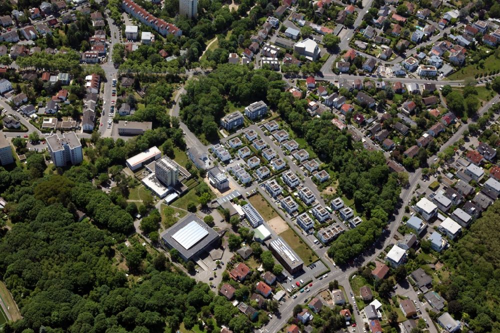 Luftaufnahme Mainz - Wohngebiet einer Einfamilienhaus- Siedlung in Mainz - Hartenberg in Mainz im Bundesland Rheinland-Pfalz, Deutschland