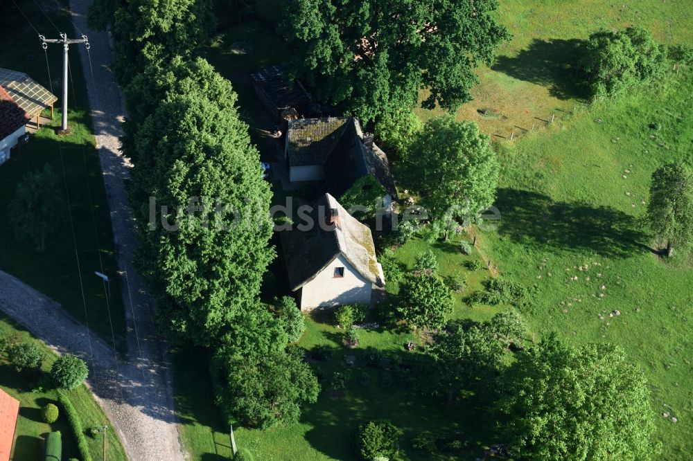 Luftaufnahme Nausdorf - Wohngebiet einer Einfamilienhaus- Siedlung in Nausdorf im Bundesland Brandenburg