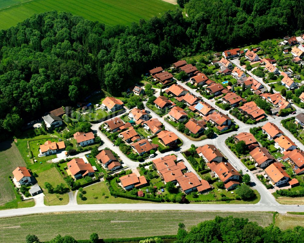 Luftaufnahme Neue Heimat - Wohngebiet einer Einfamilienhaus- Siedlung in Neue Heimat im Bundesland Bayern, Deutschland