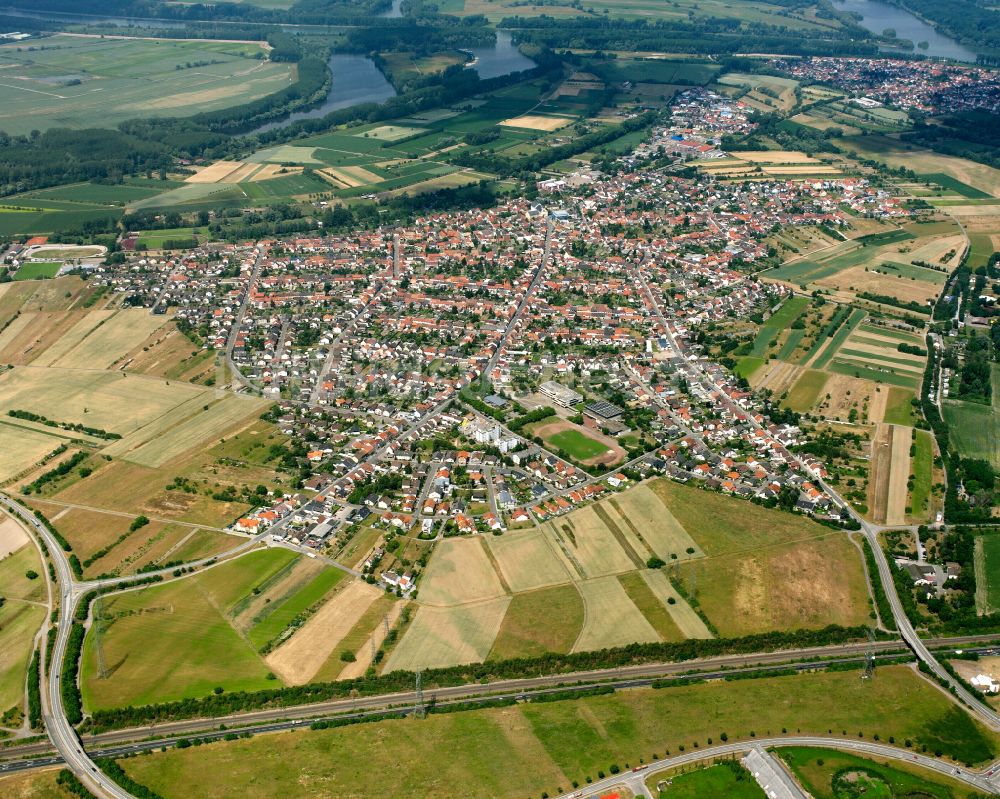 Oberhausen aus der Vogelperspektive: Wohngebiet einer Einfamilienhaus- Siedlung in Oberhausen im Bundesland Baden-Württemberg, Deutschland