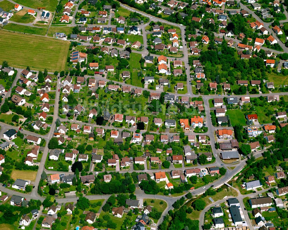 Luftaufnahme Ofterdingen - Wohngebiet einer Einfamilienhaus- Siedlung in Ofterdingen im Bundesland Baden-Württemberg, Deutschland