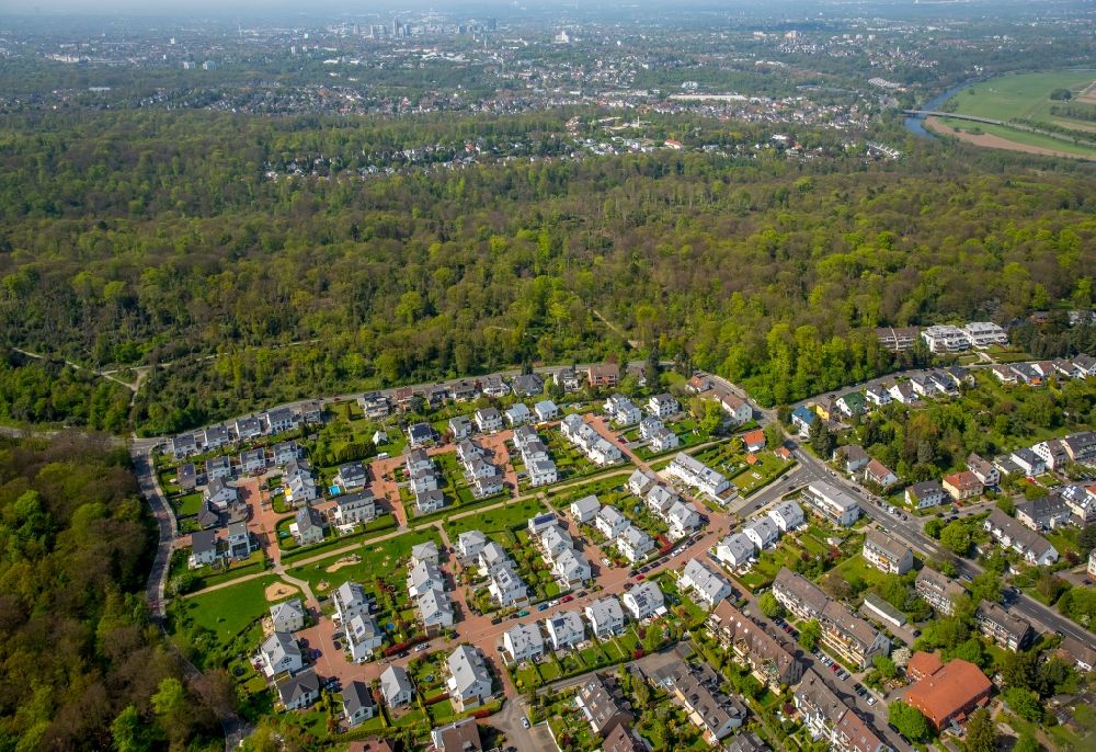 Luftbild Essen - Wohngebiet einer Einfamilienhaus- Siedlung im Ortsteil Heisingen in Essen im Bundesland Nordrhein-Westfalen, Deutschland