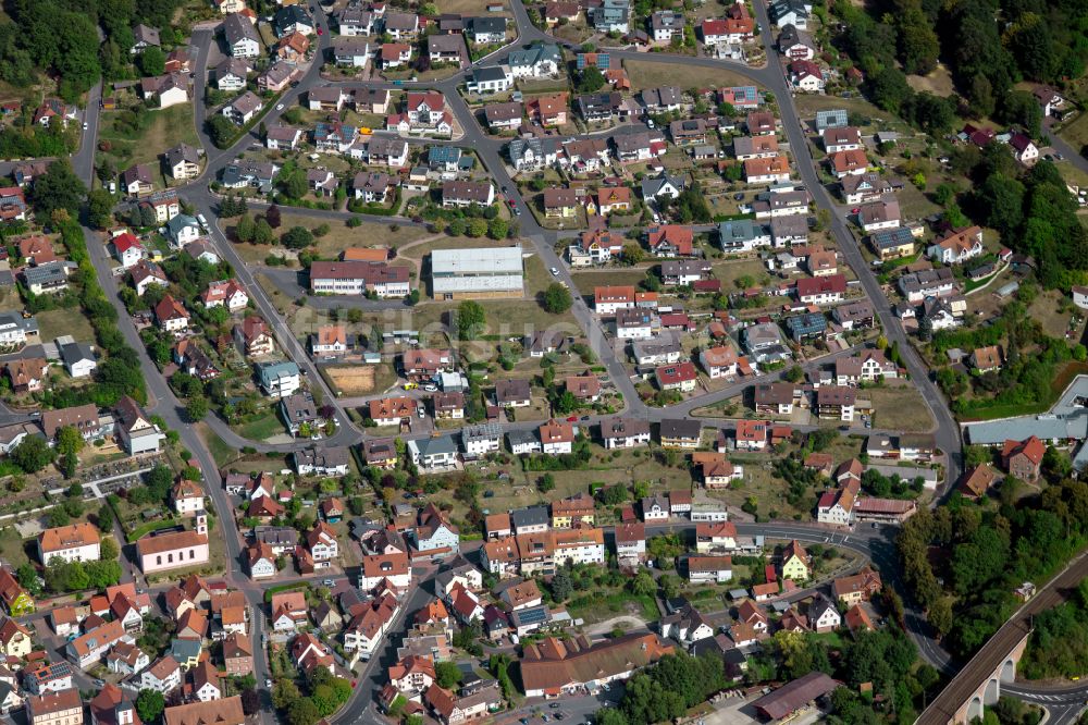 Luftbild Partenstein - Wohngebiet einer Einfamilienhaus- Siedlung in Partenstein im Bundesland Bayern, Deutschland