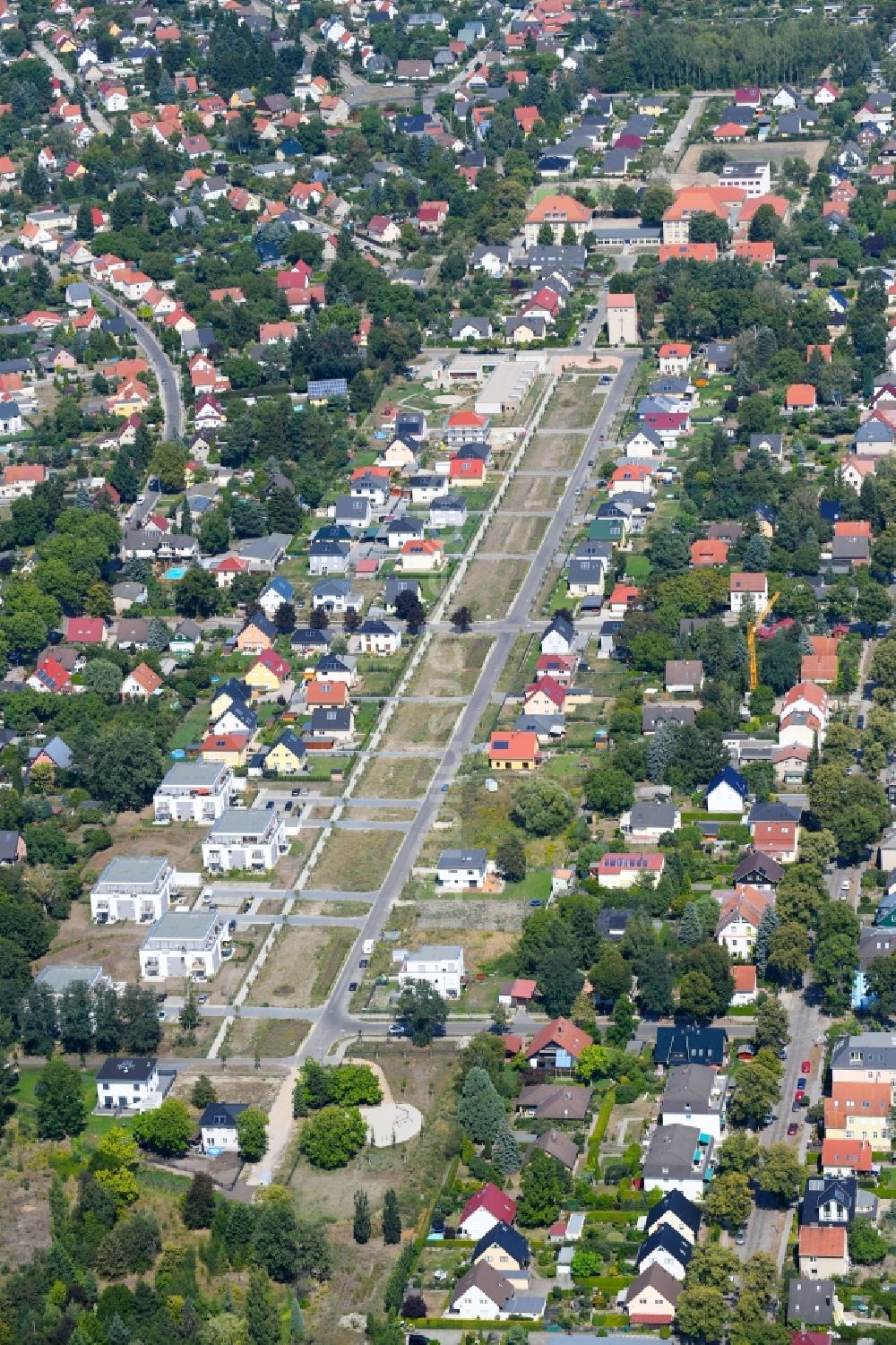 Luftbild Berlin - Wohngebiet einer Einfamilienhaus- Siedlung Pfarrhufenanger im Ortsteil Hellersdorf in Berlin, Deutschland
