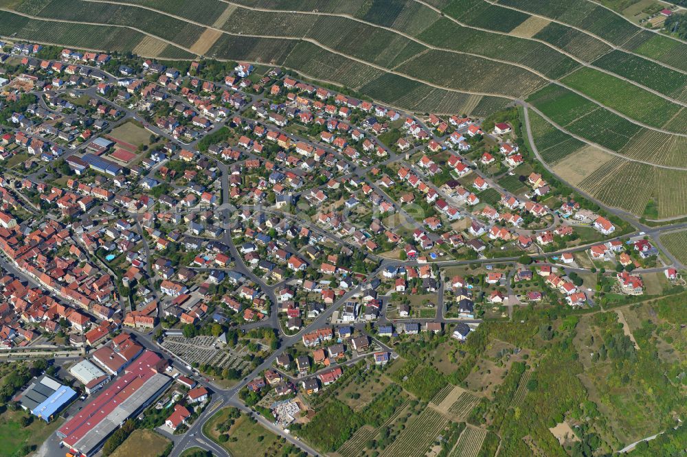 Luftbild Mainmühle - Wohngebiet einer Einfamilienhaus- Siedlung am Rande von landwirtschaftlichen Feldern in Mainmühle im Bundesland Bayern, Deutschland
