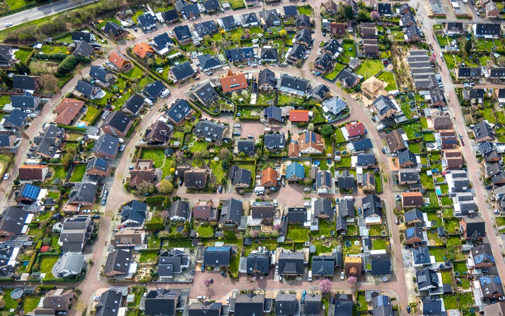 Luftbild Rees - Wohngebiet einer Einfamilienhaus- Siedlung in Rees im Bundesland Nordrhein-Westfalen, Deutschland