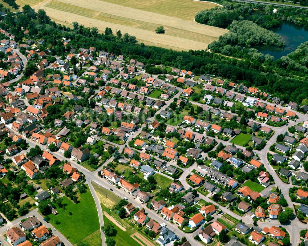 Sickenhausen aus der Vogelperspektive: Wohngebiet einer Einfamilienhaus- Siedlung in Sickenhausen im Bundesland Baden-Württemberg, Deutschland