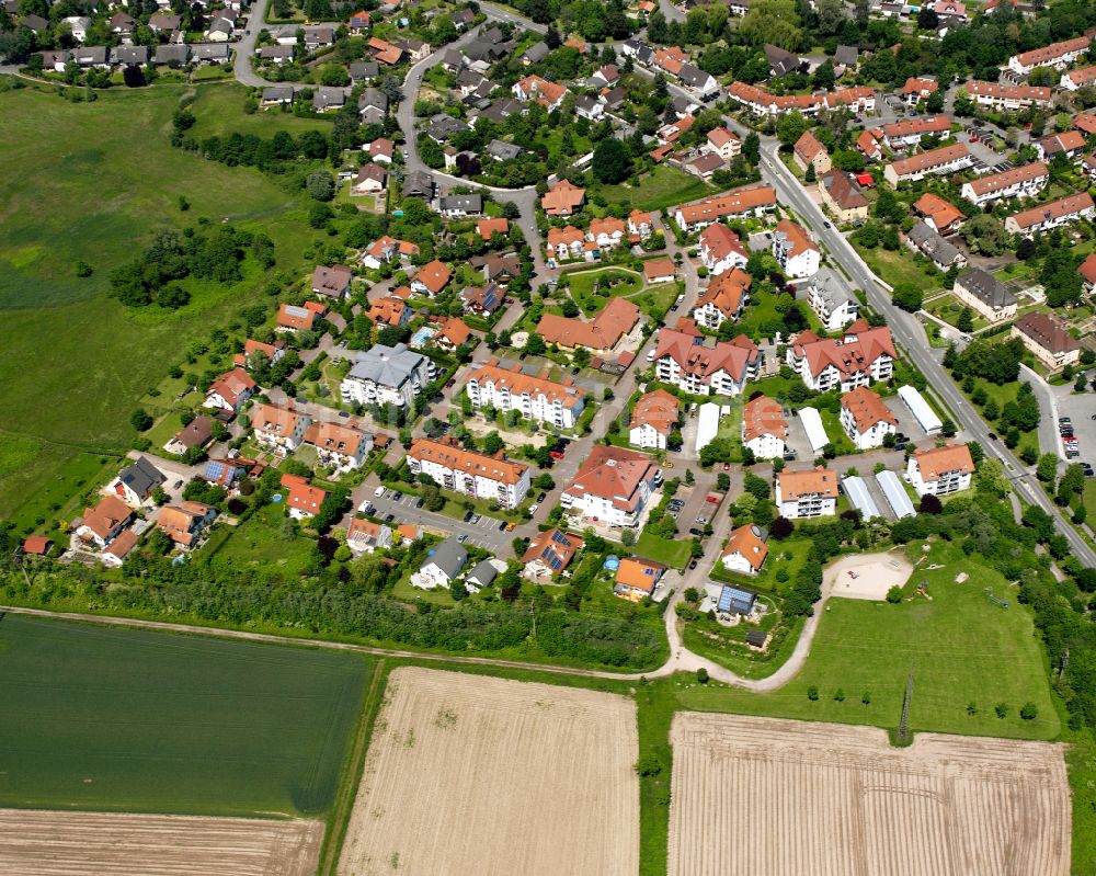 Sundheim aus der Vogelperspektive: Wohngebiet einer Einfamilienhaus- Siedlung in Sundheim im Bundesland Baden-Württemberg, Deutschland