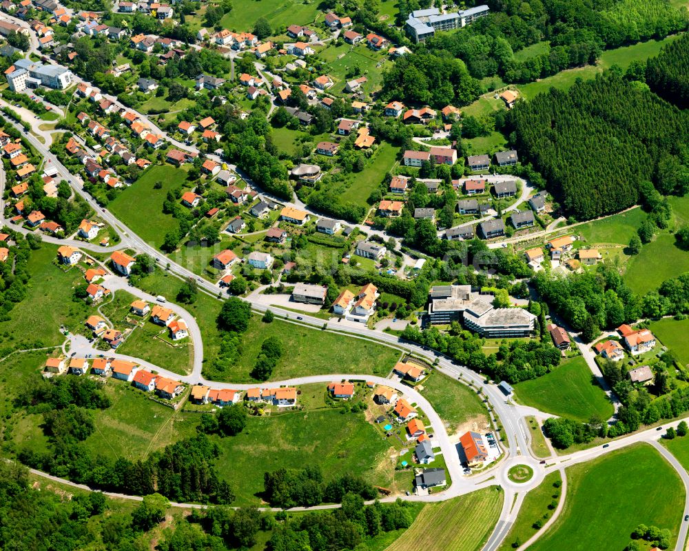 Unholdenberg von oben - Wohngebiet einer Einfamilienhaus- Siedlung in Unholdenberg im Bundesland Bayern, Deutschland
