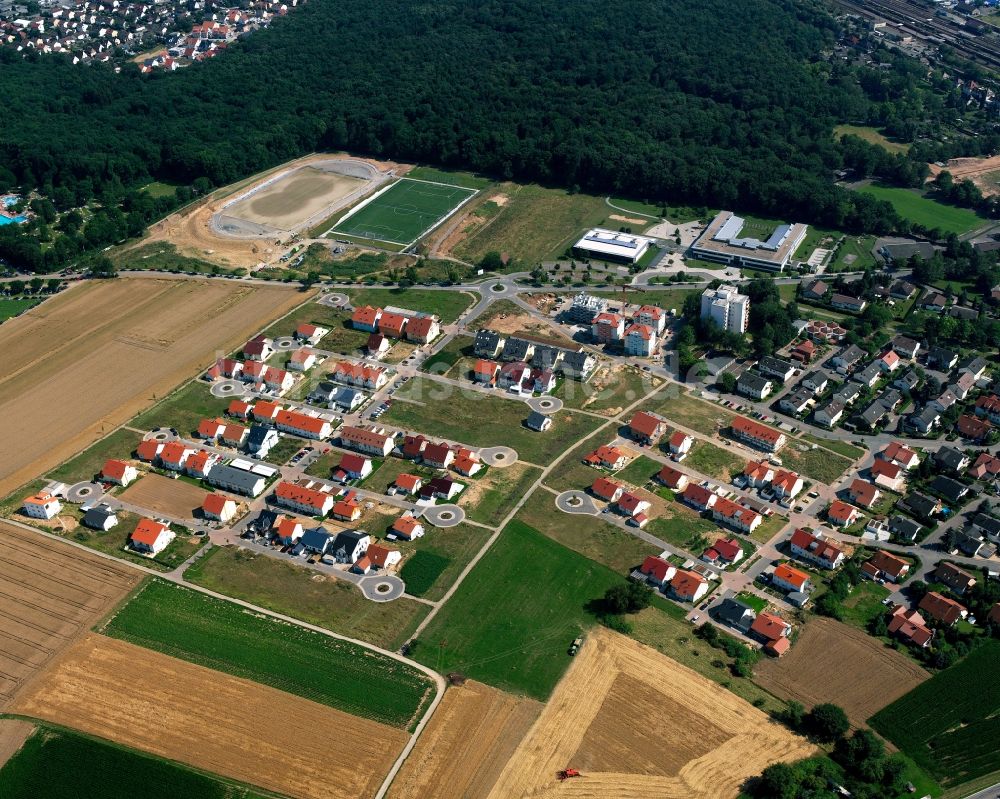 Luftaufnahme Untergriesheim - Wohngebiet einer Einfamilienhaus- Siedlung in Untergriesheim im Bundesland Baden-Württemberg, Deutschland