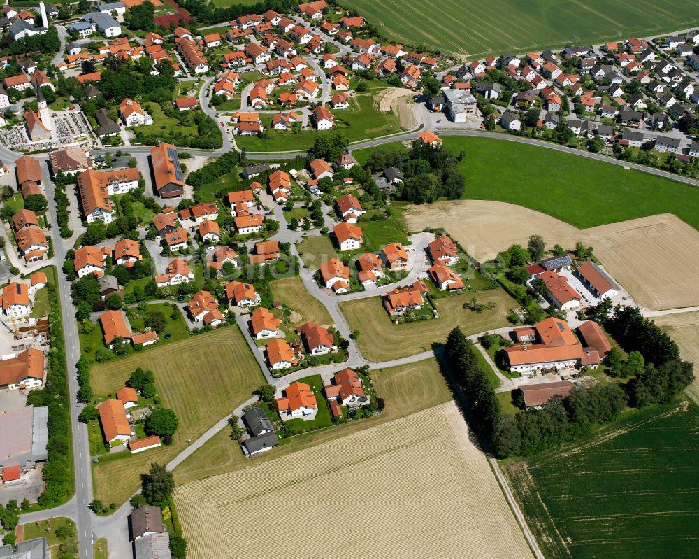 Luftbild Unterneukirchen - Wohngebiet einer Einfamilienhaus- Siedlung in Unterneukirchen im Bundesland Bayern, Deutschland