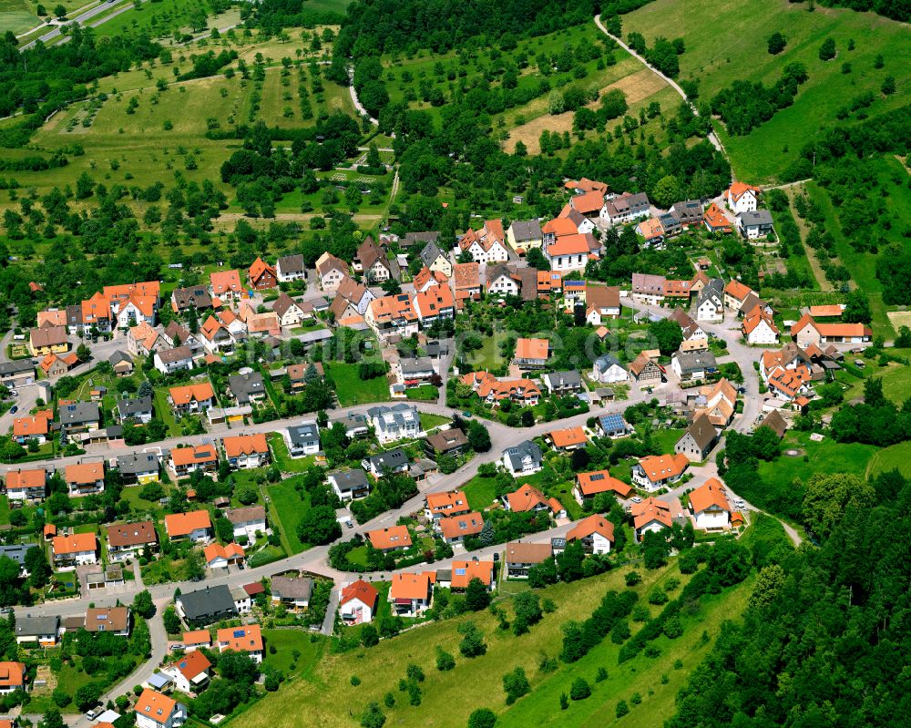 Weiler von oben - Wohngebiet einer Einfamilienhaus- Siedlung in Weiler im Bundesland Baden-Württemberg, Deutschland