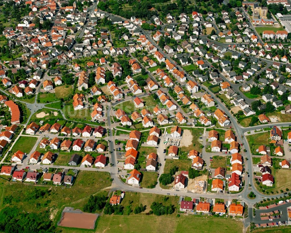 Wieseck von oben - Wohngebiet einer Einfamilienhaus- Siedlung in Wieseck im Bundesland Hessen, Deutschland