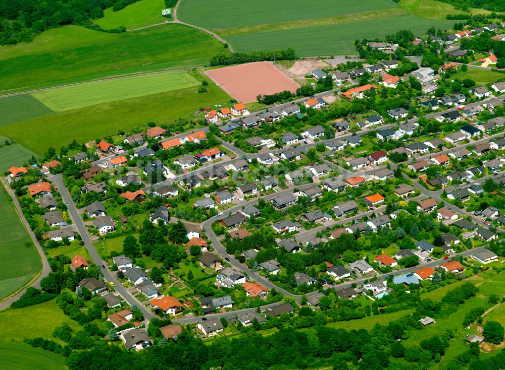 Luftbild Winnweiler - Wohngebiet einer Einfamilienhaus- Siedlung in Winnweiler im Bundesland Rheinland-Pfalz, Deutschland