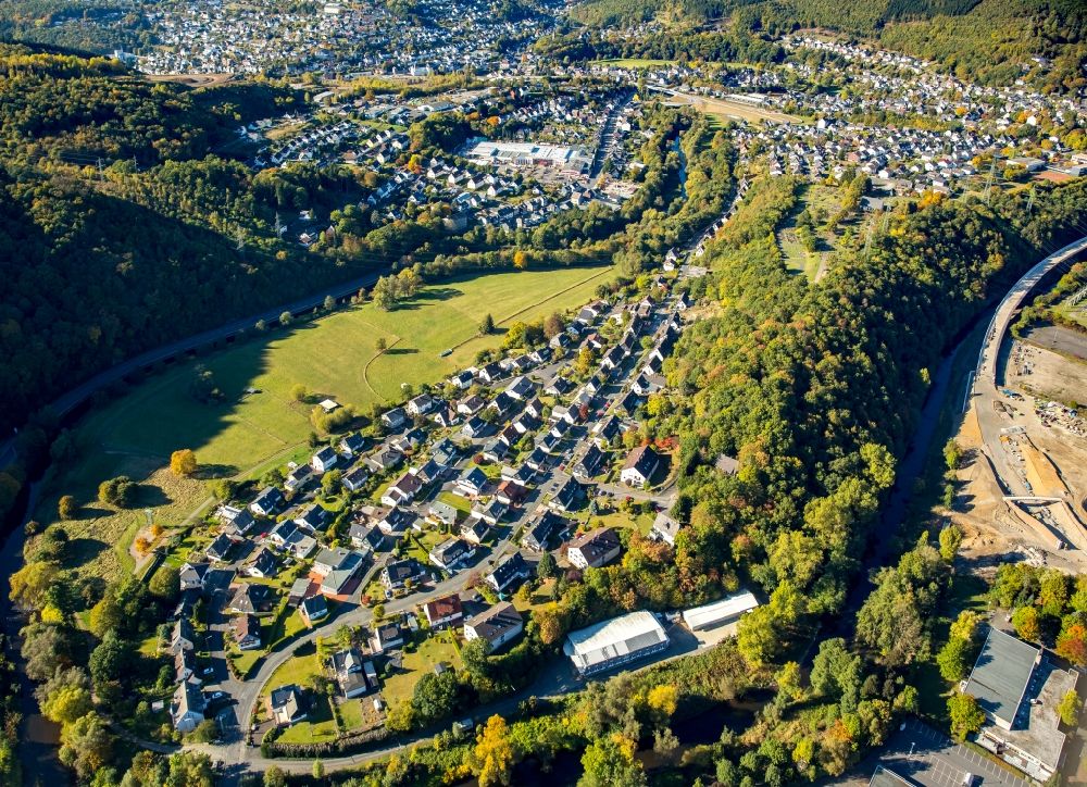 Luftaufnahme Siegen - Wohngebiet einer Einfamilienhaus- Siedlung zum Obstgarten in Siegen im Bundesland Nordrhein-Westfalen