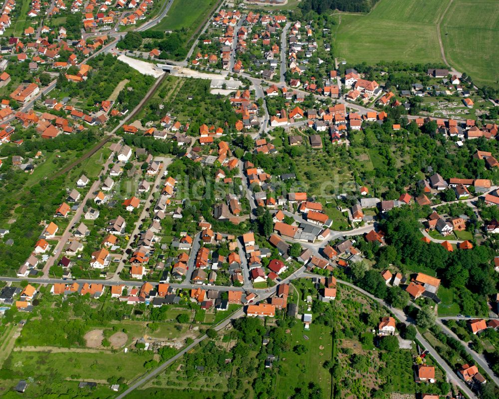 Darlingerode von oben - Wohngebiet am Feldrand in Darlingerode im Bundesland Sachsen-Anhalt, Deutschland